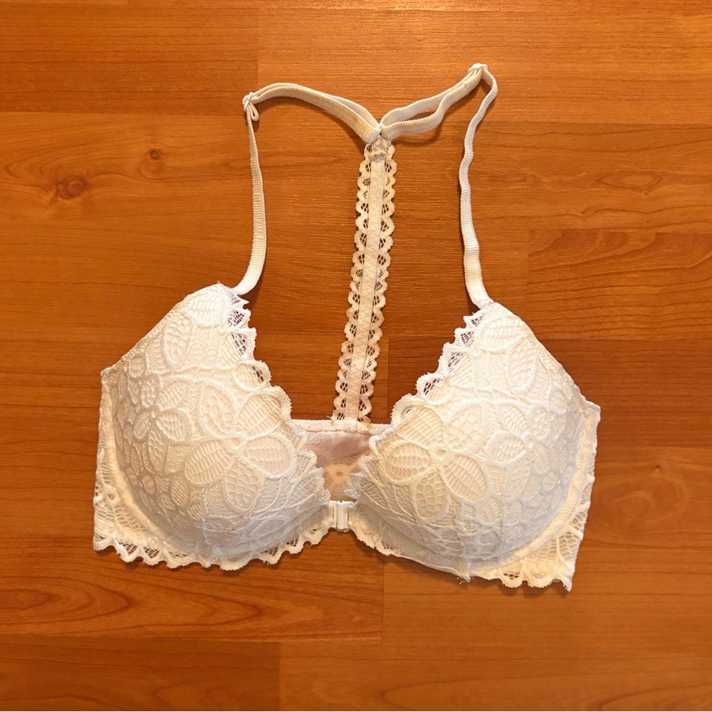 VS PINK White Lace Bra with Racerback